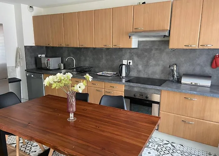 Superbe T3 Centre Avec Garage Ferme Appartamento *