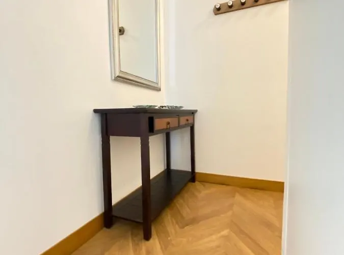 Superbe T3 Centre Avec Garage Ferme Appartement